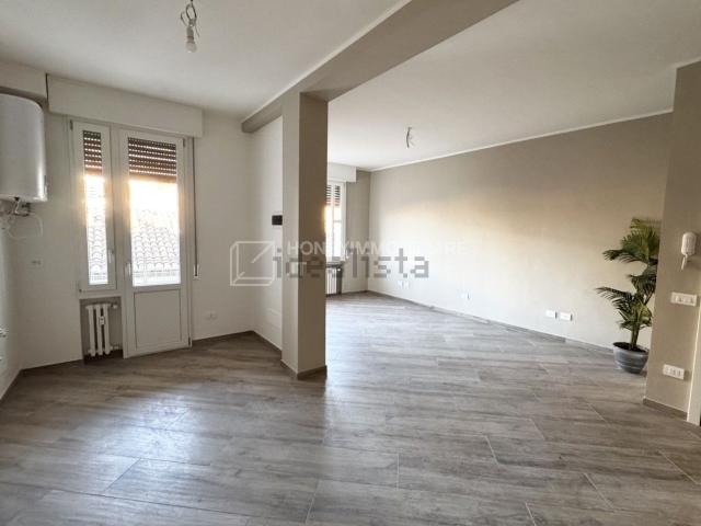 Appartamento in vendita a Fidenza, Parma