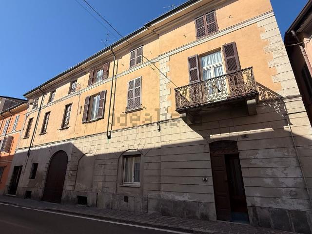 Appartamento in vendita a Stradella, Lombardia