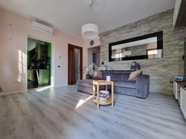 Appartamento in vendita a Carugate, Milano