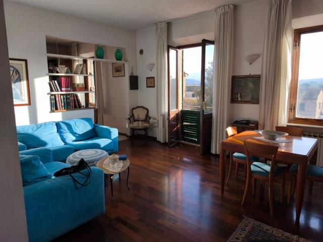 Appartamento in vendita a Montalcino, Toscana