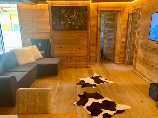 Appartamento in vendita a Dolonne, Courmayeur