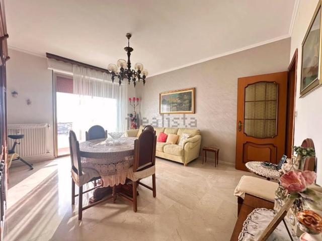 Appartamento in vendita a Vallecrosia, Liguria