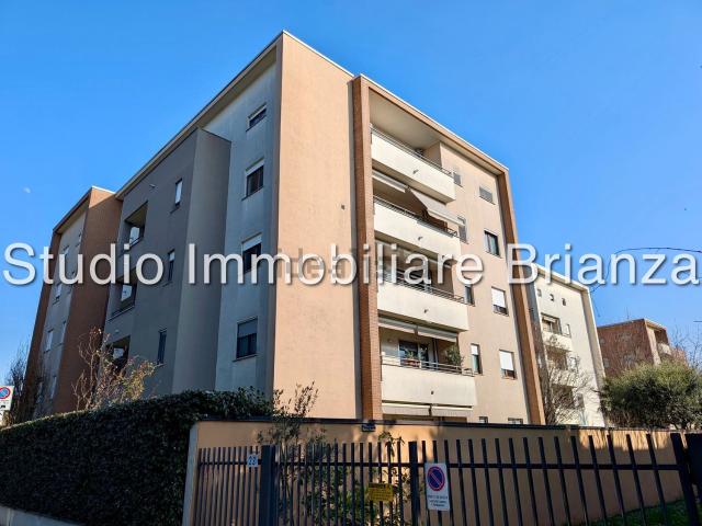 Appartamento in vendita a Lissone, Lombardia
