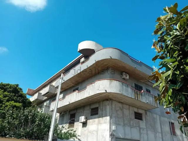 Appartamento in vendita a Calabria, Reggio Calabria