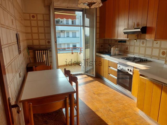 Appartamento in vendita a Villaggio Stranieri-Bazzarola, Re