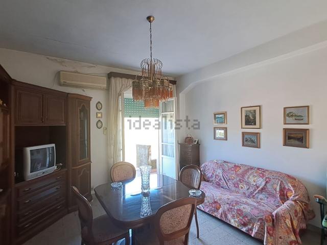 Appartamento in vendita a Santa Lucia Di, Sicilia