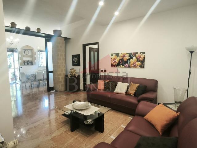 Appartamento in vendita a Caltagirone, Catania