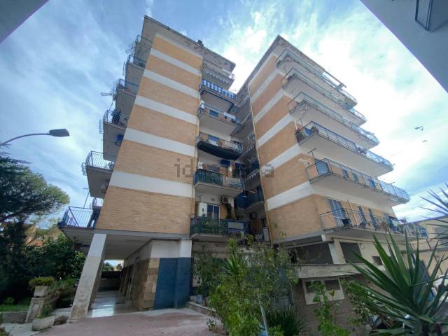 Appartamento in vendita a Mondragone, Campania