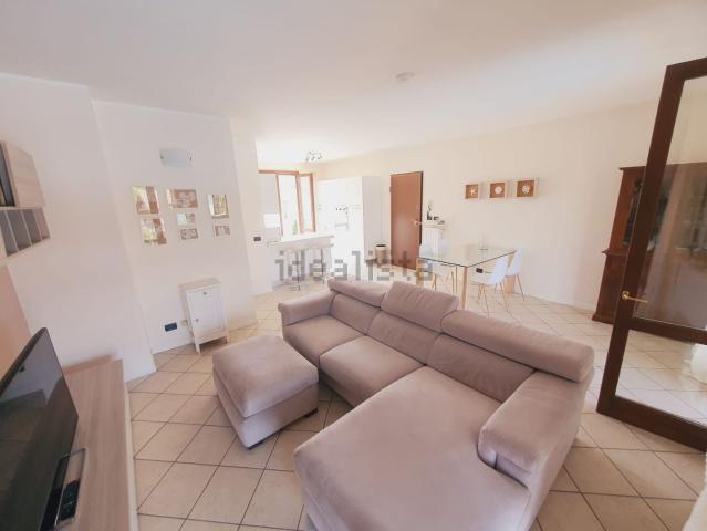 Appartamento in vendita a Manerba Del Garda, Lombardia