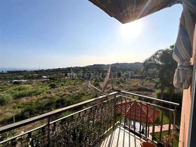 Appartamento in vendita a Aci Catena, Catania