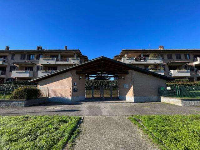 Appartamento in vendita a Cerro Al Lambro, Lombardia