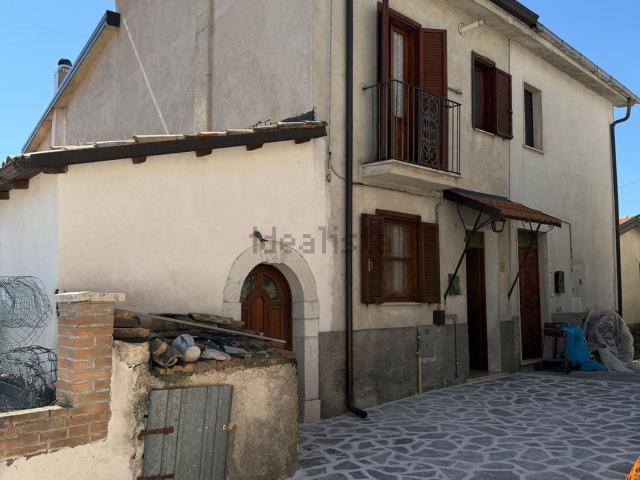 Appartamento in vendita a Rionero Sannitico, Molise