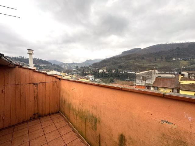 Appartamento in vendita a Vernio, Mercatale