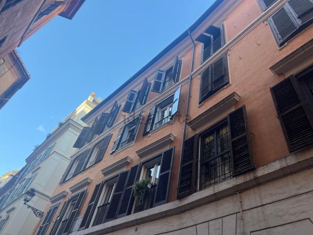 Appartamento in vendita a Municipio Roma I, Roma Capitale