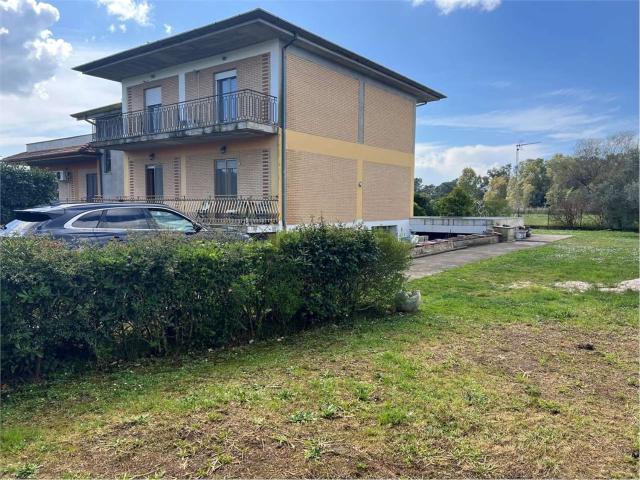 Appartamento in vendita a Isonzo, Latina