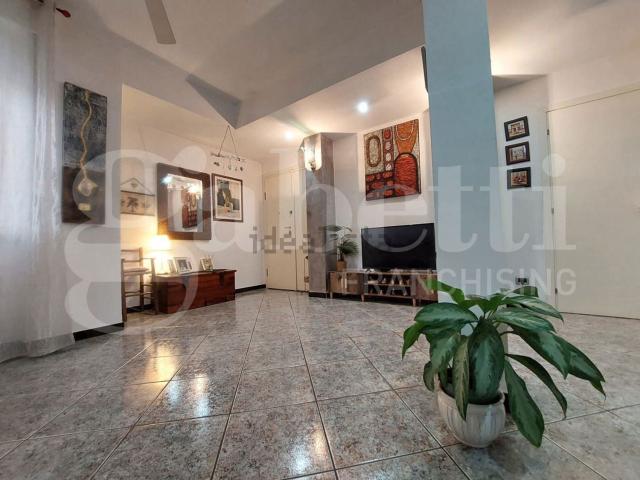 Appartamento in vendita a Stazione, Livorno