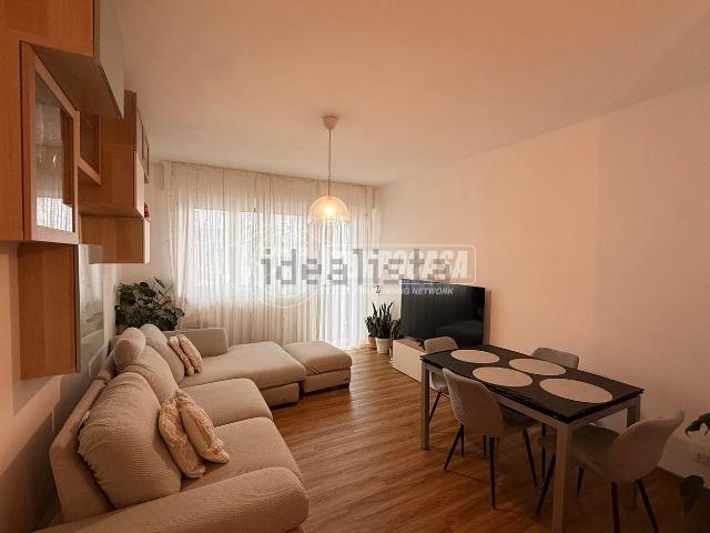 Appartamento in vendita a Como, Lombardia