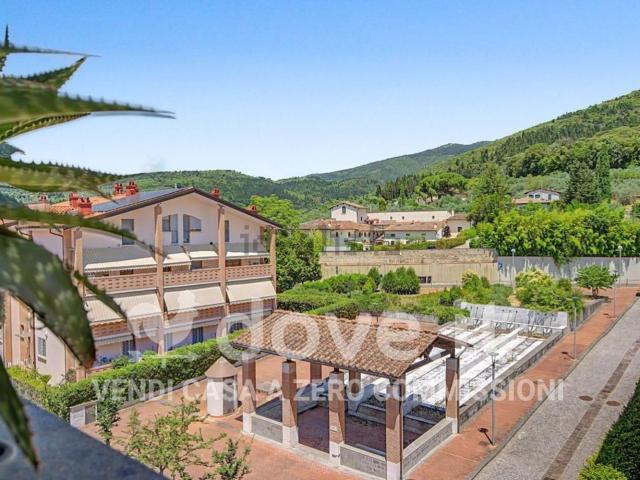 Appartamento in vendita a Colonnata, Sesto Fiorentino
