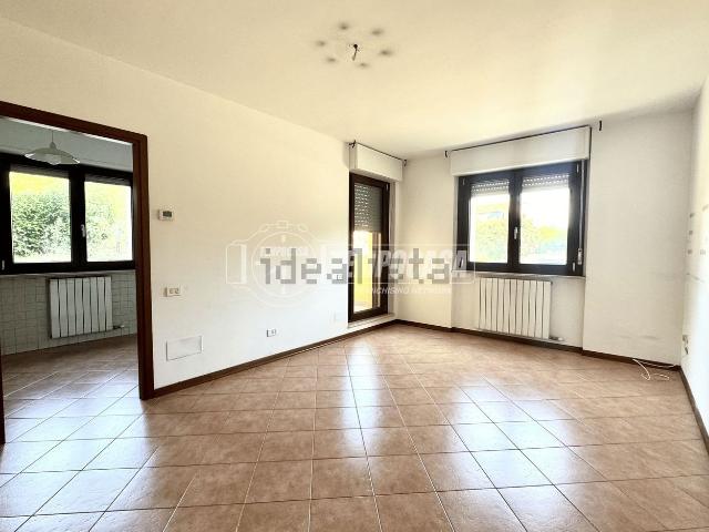 Appartamento in vendita a Rozzano, Lombardia