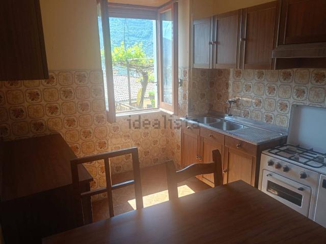 Appartamento in vendita a Vallecorsa, Lazio