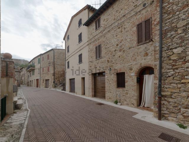 Appartamento in vendita a Castiglione D'orcia, Toscana