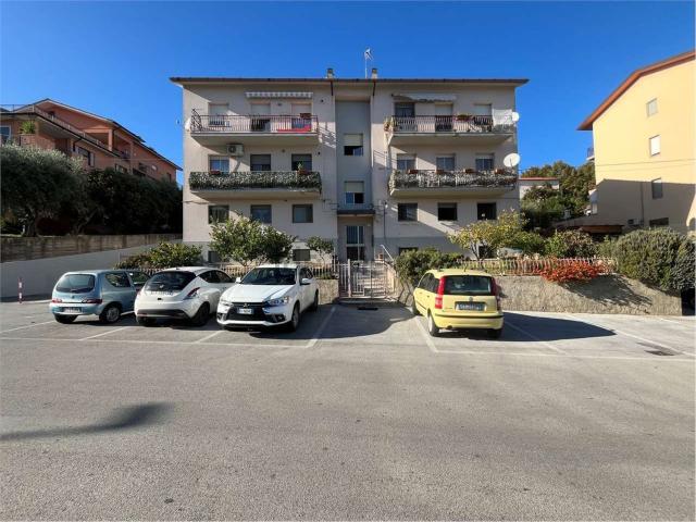 Appartamento in vendita a Villa Musone, Loreto