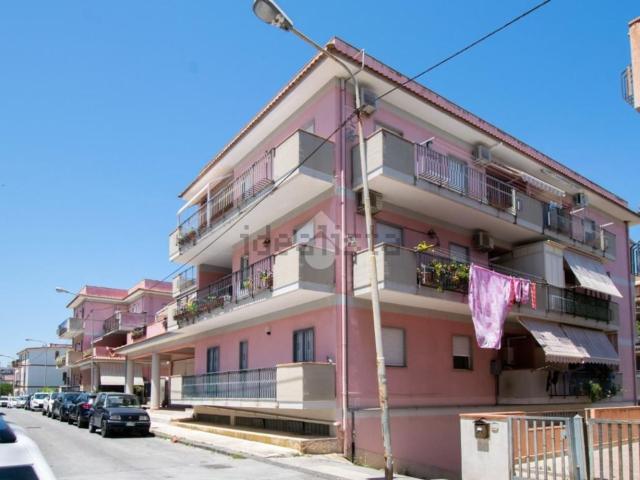 Appartamento in vendita a Venetico, Messina