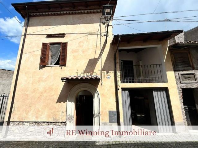 Appartamento in vendita a Carsoli, Abruzzo