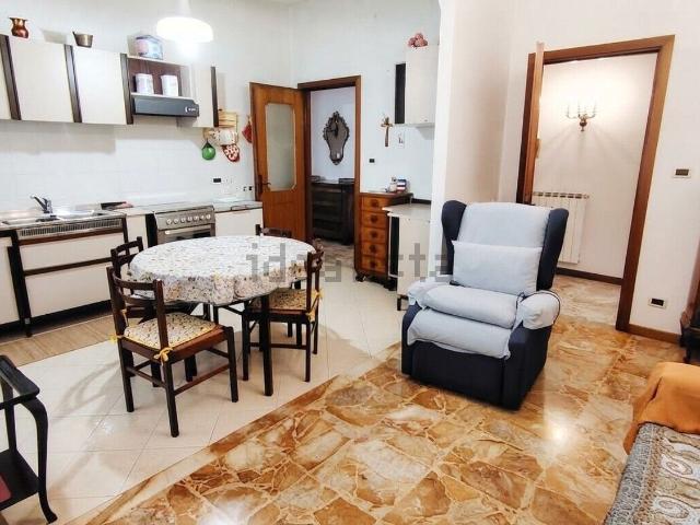 Appartamento in vendita a Imperia, Liguria