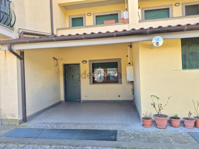 Appartamento in vendita a Villaggio Rinascita, Roma Capitale