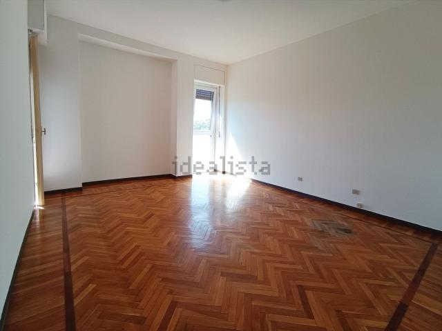 Appartamento in vendita a Centro, Gallarate