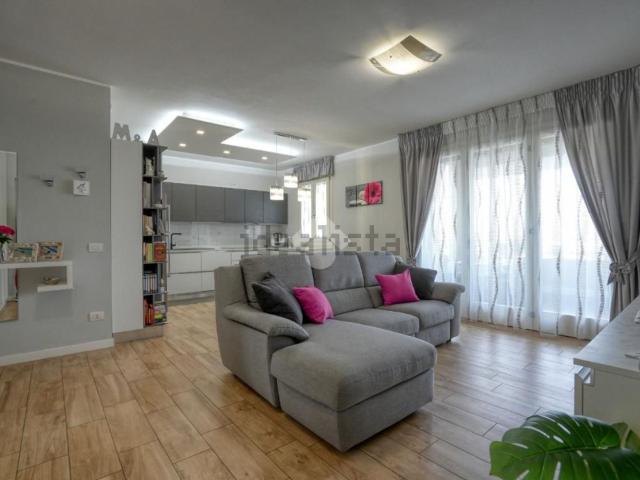 Appartamento in vendita a Sant'Albino, Monza