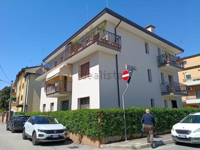 Appartamento in vendita a Mestre-Carpenedo, Venezia