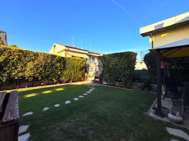 Appartamento in vendita a Azzano, Castel d'Azzano