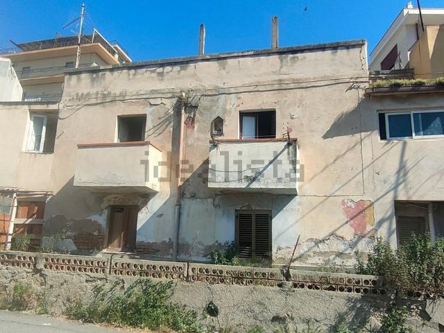 Appartamento in vendita a Calabria, Reggio Calabria