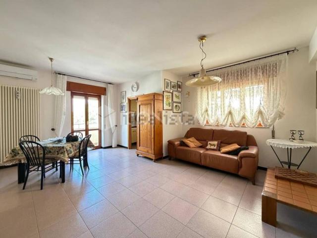 Appartamento in vendita a Cappucini, Matera