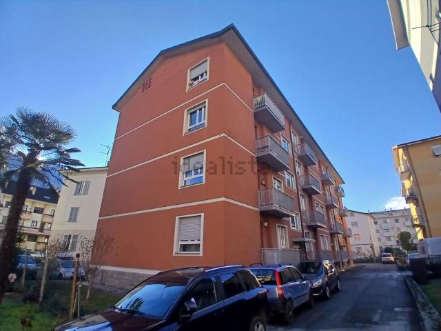 Appartamento in vendita a Sondrio, Lombardia