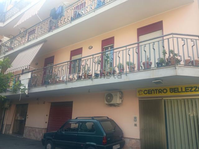 Appartamento in vendita a Barracca, Santa Teresa di Riva