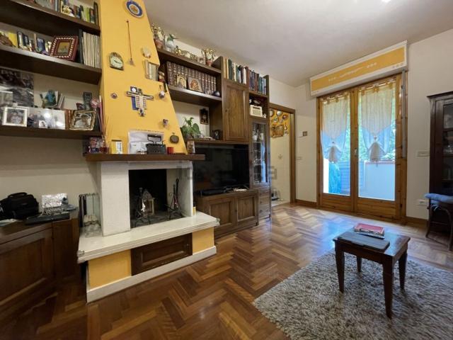 Appartamento in vendita a Siena, Toscana