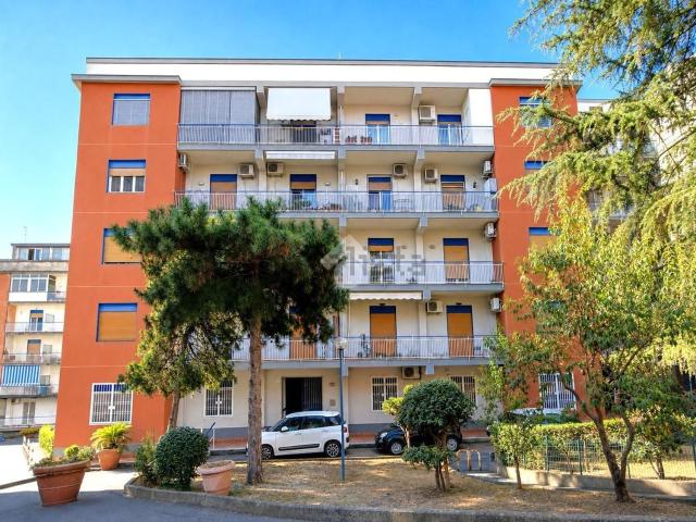 Appartamento in vendita a Fasano, Gravina Di Catania