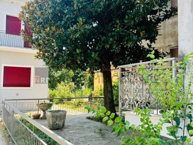 Appartamento in vendita a Zona Est, Brescia