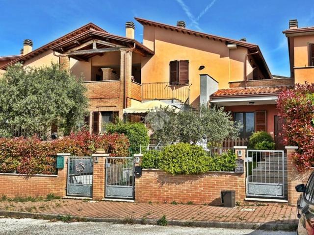 Appartamento in vendita a Zona Industriale Sud, Gualdo Tadino