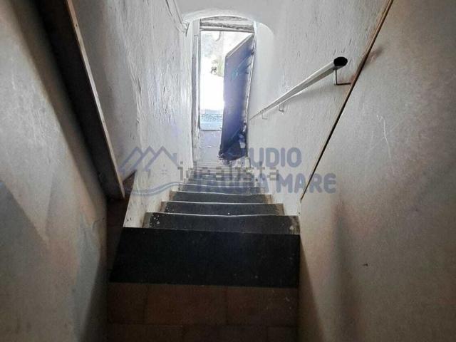Appartamento in vendita a Badalucco, Liguria