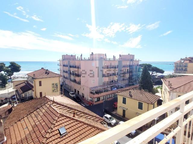 Appartamento in vendita a Diano Calderina, Diano Marina
