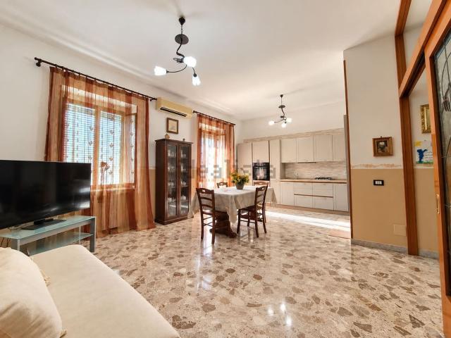 Appartamento in vendita a Rione Sala, Cava de' Tirreni