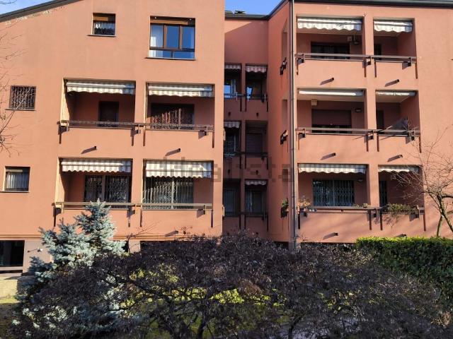 Appartamento in vendita a Sant'Albino, Monza