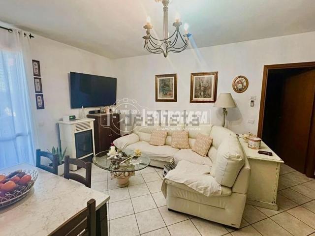 Appartamento in vendita a Roncina, Re