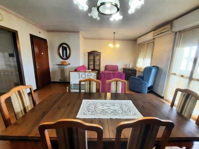 Appartamento in vendita a Carpaneto Piacentino, Reggio Emilia