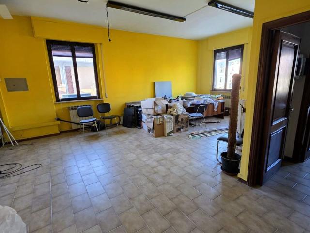 Appartamento in vendita a Palazzo Del Pero, Toscana