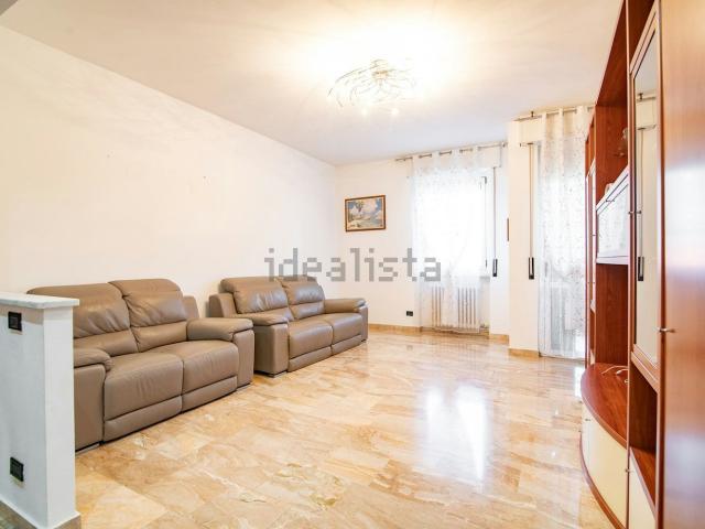 Appartamento in vendita a Peschiera Borromeo, Lombardia